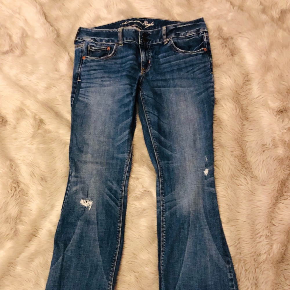 American Eagle Medium Wash Distress Artist Jeans
